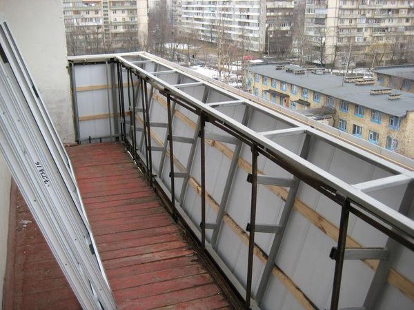 Расширение балконов