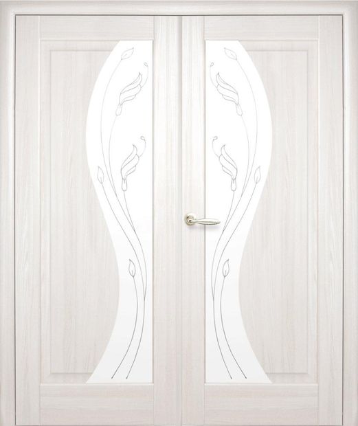 Двери двустворчатые Эскада ясень делюкс со стеклом Р2, ПВХ DeLuxe ясень